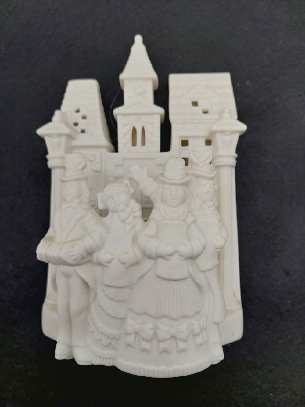 Partlite Village Carolers Bisque Tealight Holder White 7.5" Tall Christmas Decor